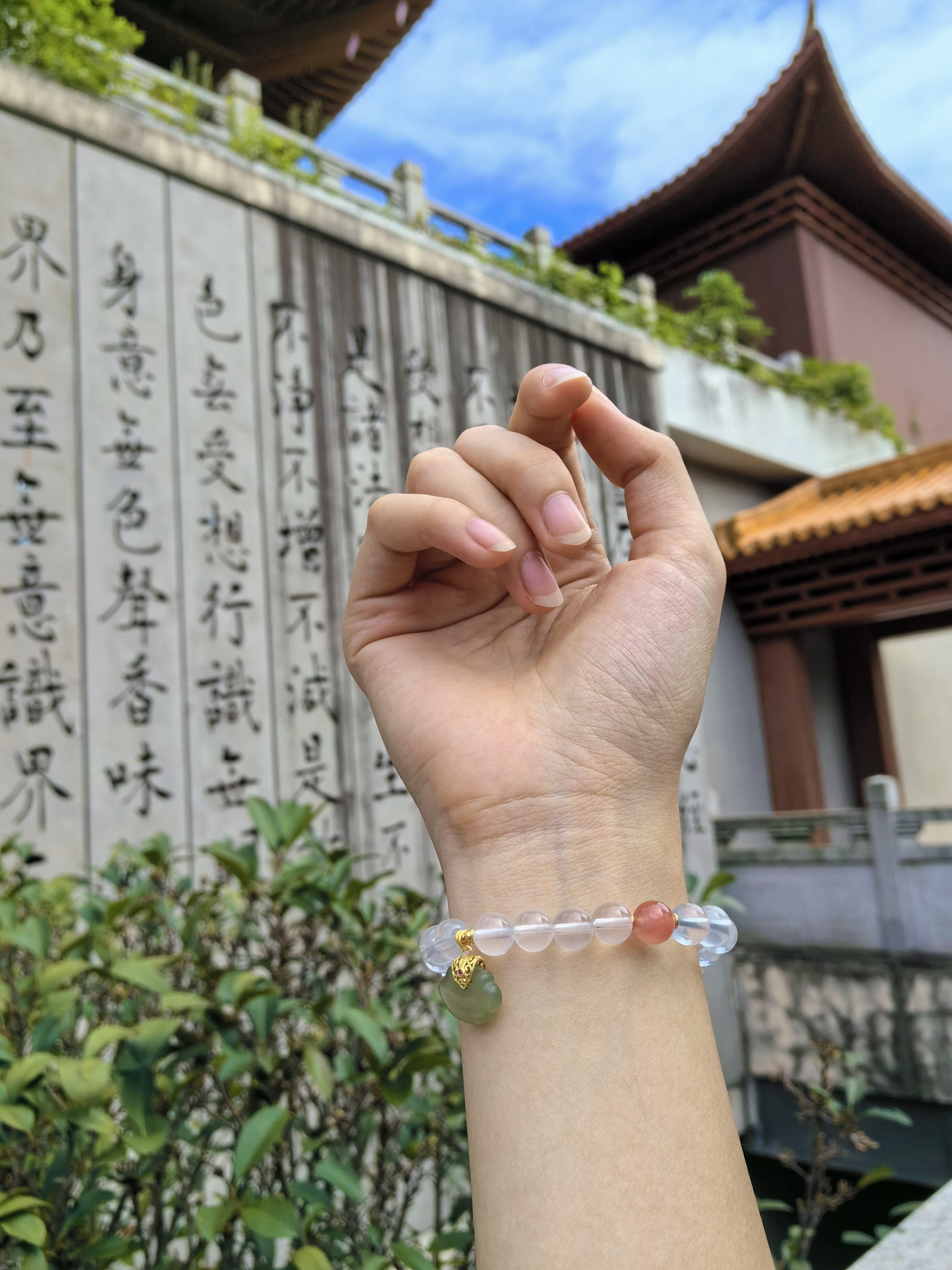 White crystal Ruyi bracelet